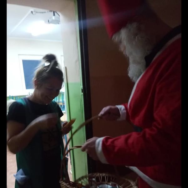 Klatka z filmu 3 — Zespół Szkół Menedżerskich w Świeciu - Grudzień 2019Zespół S