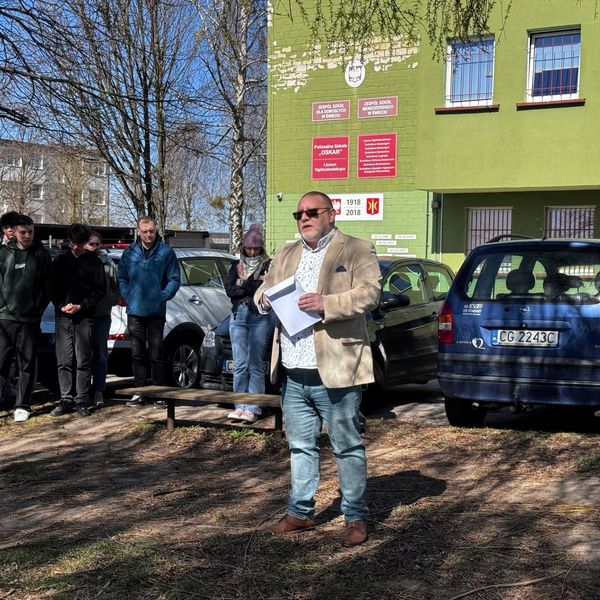 W dniu 09.04.2026 odbył się apel dyrektora szkoły (zdjęcie 7)