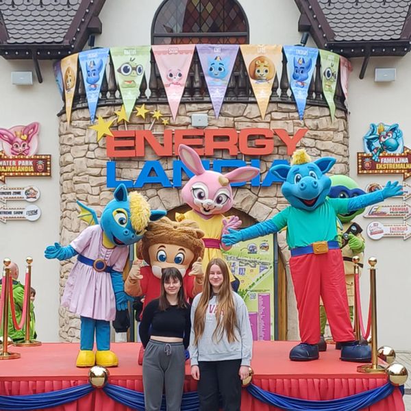 W dniach 12-14 maja , klasa II B Liceum Ogólnokształcącego  wybrała się na trzydniową wycieczkę do K (zdjęcie 7)