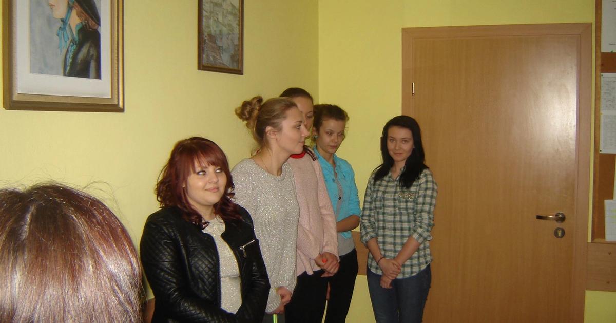 Szkolny konkurs na ulotkę  „ZAGROŻENIA JAKIE NIOSĄ ALKOHOL, NARKOTYKI, DOPALACZE”