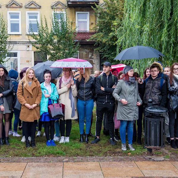 Klatka z filmu 1 — Zespół Szkół Menedżerskich w Świeciu - Październik 2019Zespó