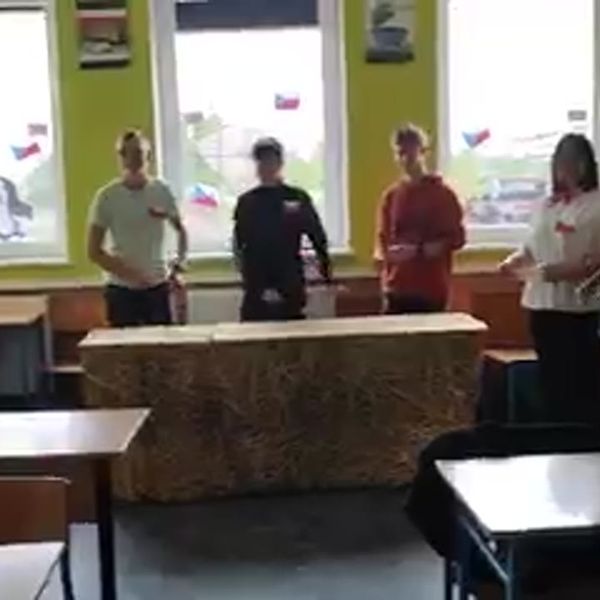 Klatka z filmu 43 — Wpis z Facebooka 2022-10-18