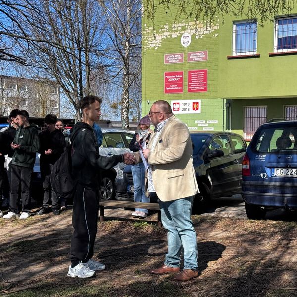 W dniu 09.04.2026 odbył się apel dyrektora szkoły (zdjęcie 3)