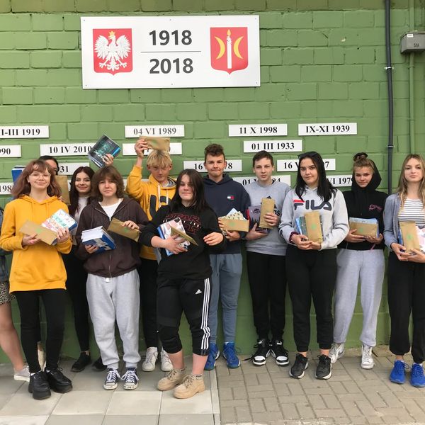 Szkolna Wyprawka (zdjęcie 2)