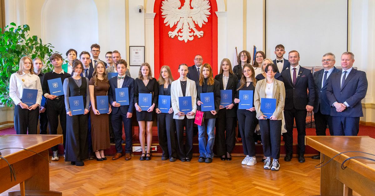 Extra Świecie: Nagrody burmistrza dla absolwentów ZSM (2025)