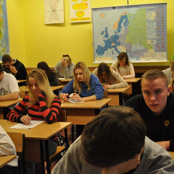 Szkolny konkurs matematyczno – geograficzny GEOSIGMA  Dnia 18 grudnia 2015 r (zdjęcie 8)