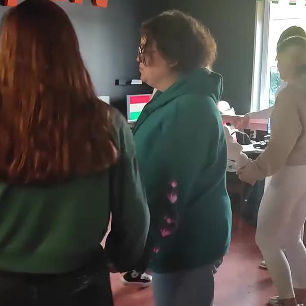 Klatka z filmu 5 — Wpis z Facebooka 2022-10-18