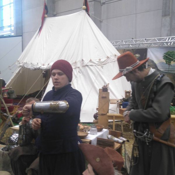 W dniu 2 czerwca 2017 roku uczniowie klas mundurowych wzięli udział w Targach Proobronnych "Pro Defe (zdjęcie 5)