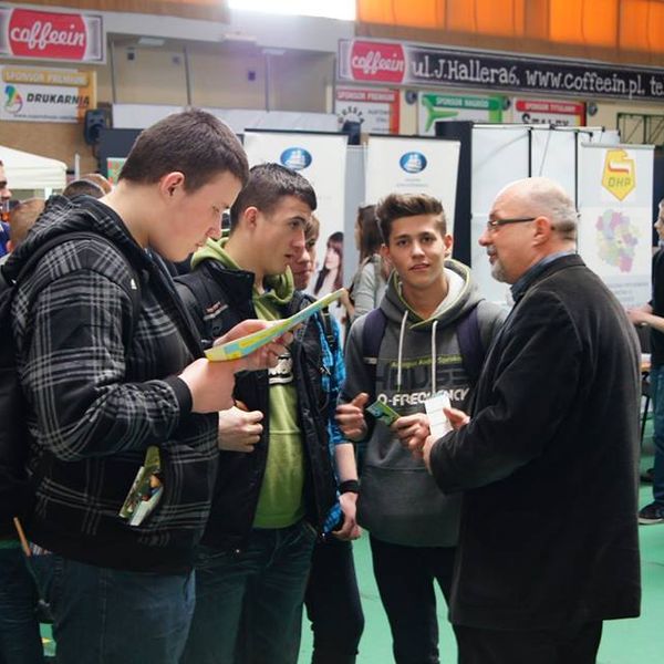 Nasze śliczne policjantki.ZdjęciaZdjęciaZdjęciaZdjęciaZdjęciaZdjęciaZdjęciaZawsze sympatyczna i uśmi (zdjęcie 6)