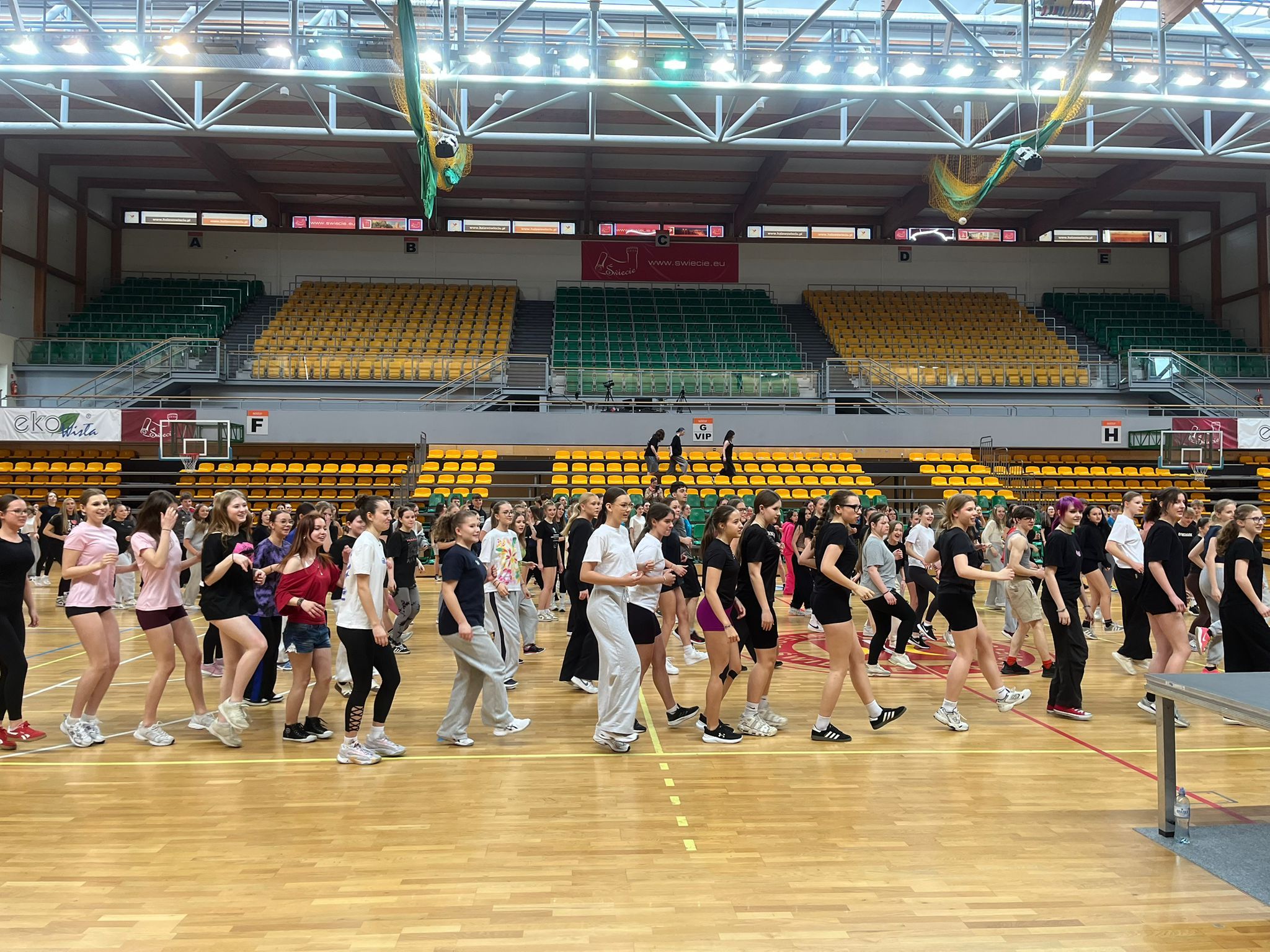 Serdecznie podziękowania dla 2LO w Świeciu za coroczną wspaniałą imprezę sportową! Dziękujemy za zap (zdjęcie 4)