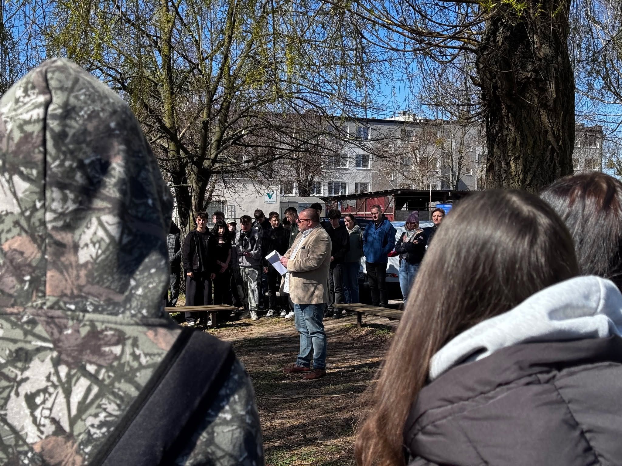 W dniu 09.04.2026 odbył się apel dyrektora szkoły (zdjęcie 11)