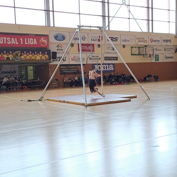 W wiosnę weszliśmy tanecznym krokiem, dzięki zaproszeniu na wspaniałą imprezę zorganizowaną przez II (zdjęcie 5)