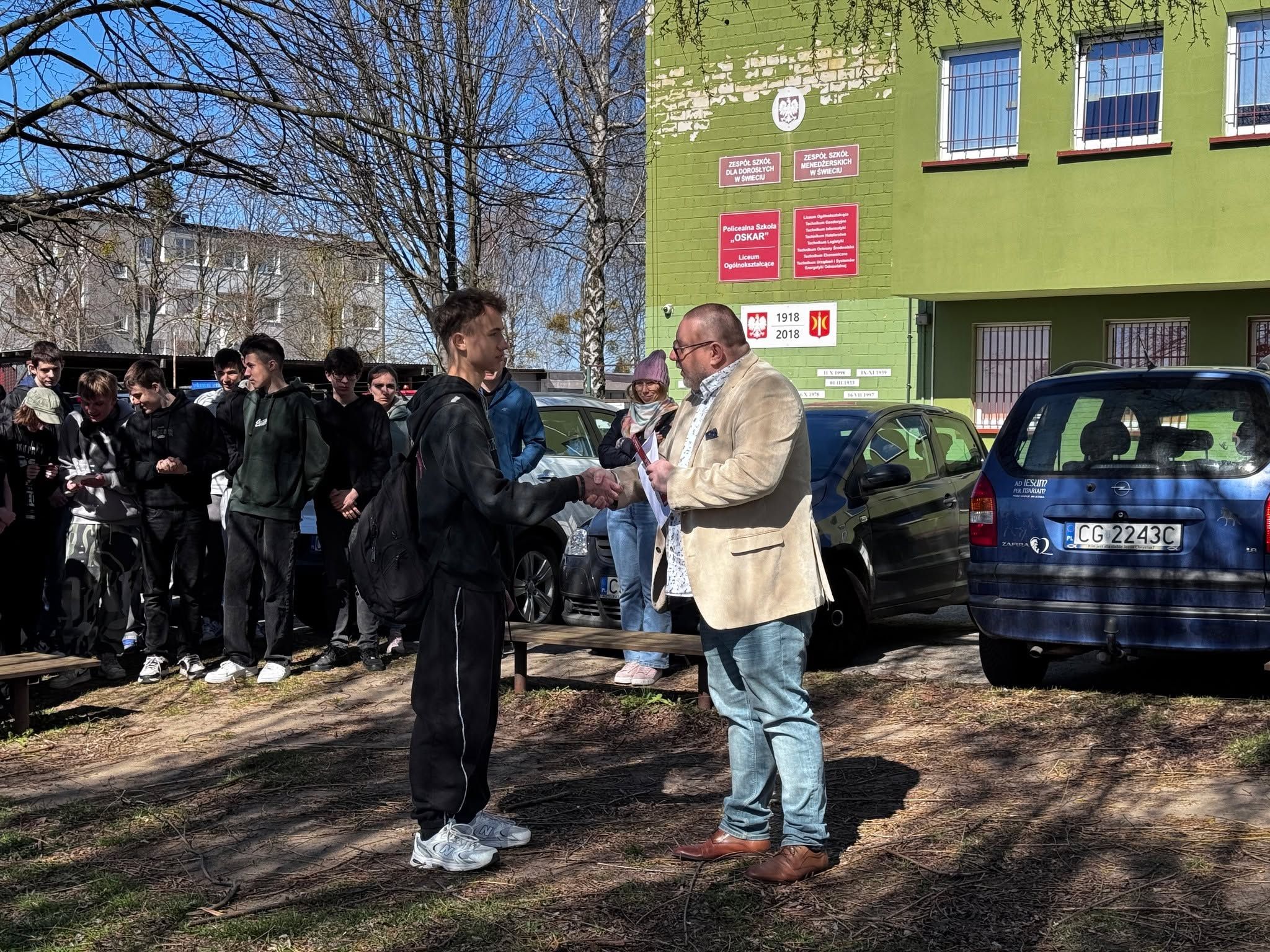 W dniu 09.04.2026 odbył się apel dyrektora szkoły (zdjęcie 4)