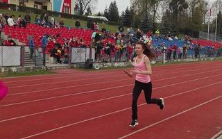 Sztafety naszych dziewcząt i chłopców :-)