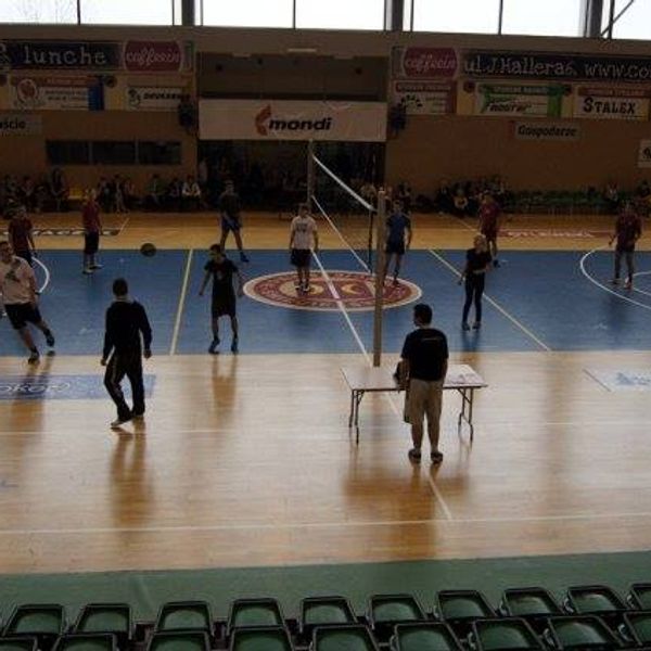 Dnia 6-ego marca podczas Dni Etyki młodzież popularnego „Menedżera” mogła rywalizować między  sobą n (zdjęcie 6)