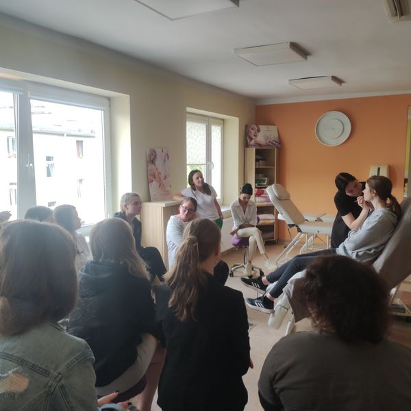 Dnia 13.06.22 na zaproszenie Akademickiego Centrum Medycznego Bydgoskiej Szkoły Wyższej, wybrana gru (zdjęcie 3)