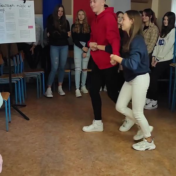 Klatka z filmu 12 — Wpis z Facebooka 2022-10-18