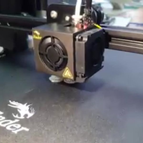 Klatka z filmu 5 — Lekcja informatyki 3TI - zajęcia z wykorzystaniem drukarki 3