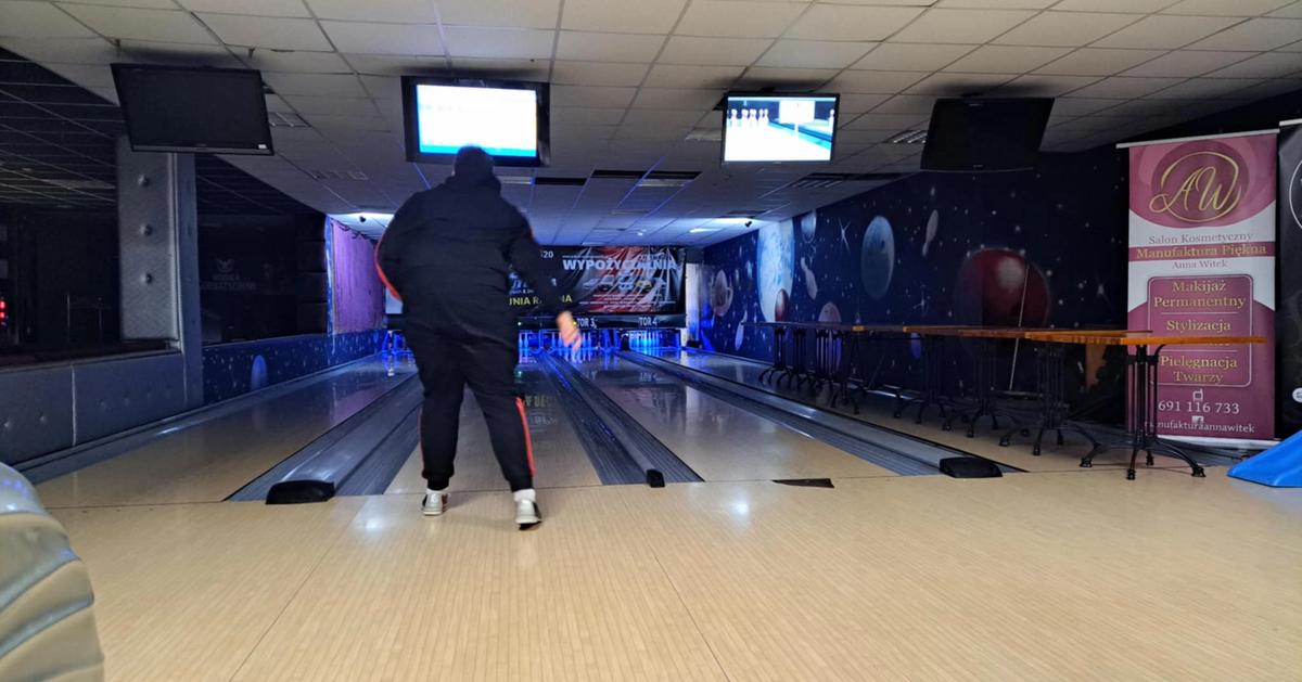 Integracja 3TIL podczas rozgrywek w kręgle.