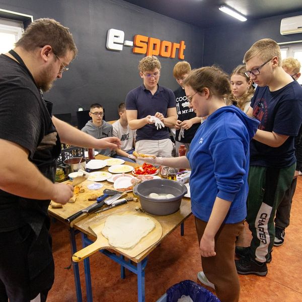 Dzień Wiosny i Dni Otwarte 2024 — ZSM Świecie