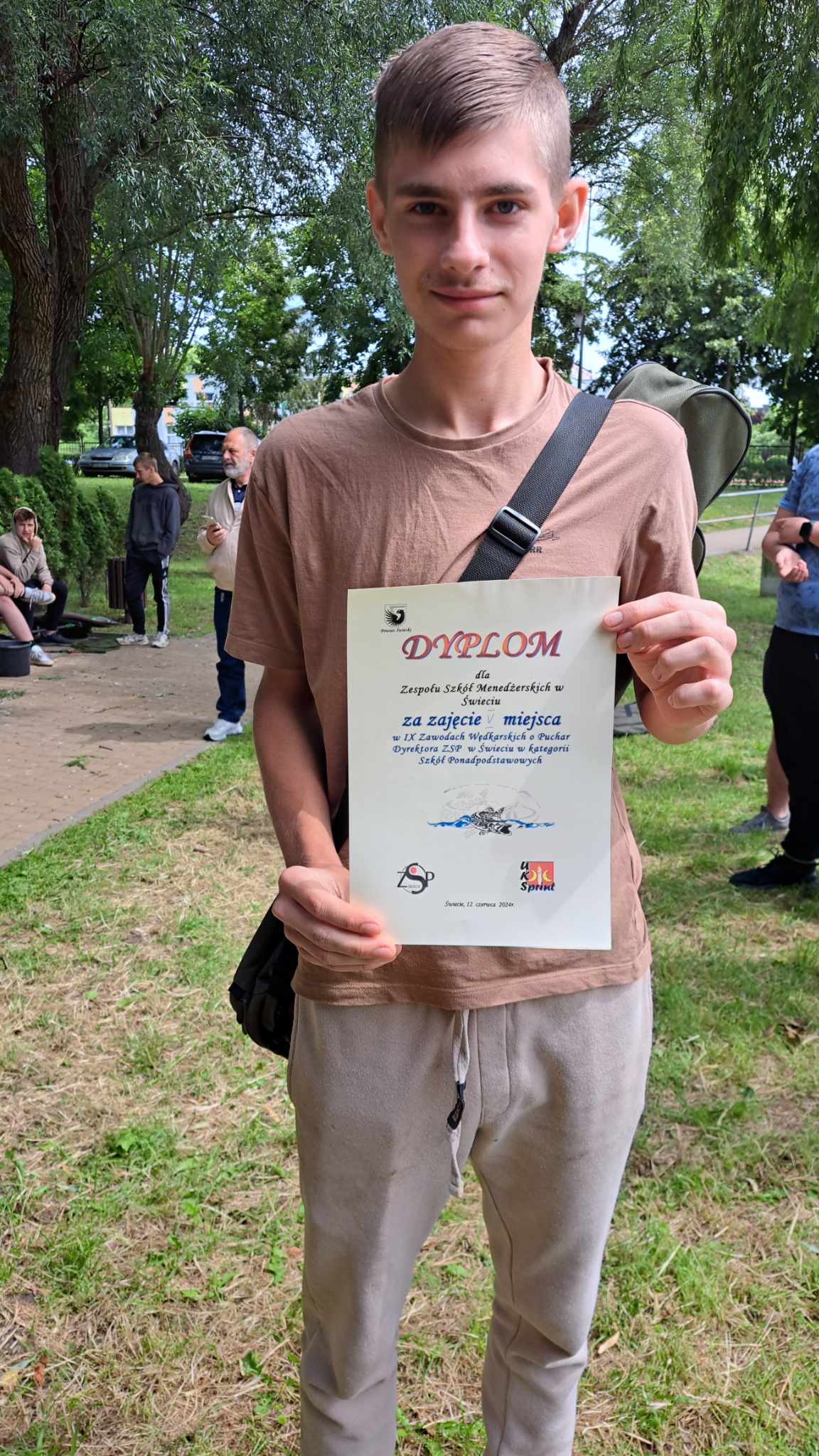 W dniu 12.06.2024 drużyna ZSM miała przyjemność wziąć udział w Zawodach Wędkarskich zorganizowanych  (zdjęcie 7)