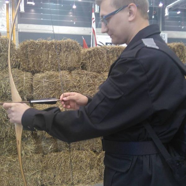 W dniu 2 czerwca 2017 roku uczniowie klas mundurowych wzięli udział w Targach Proobronnych "Pro Defe (zdjęcie 13)