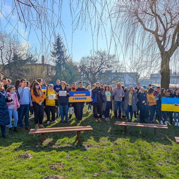 Solidarni z Ukrainą (zdjęcie 1)