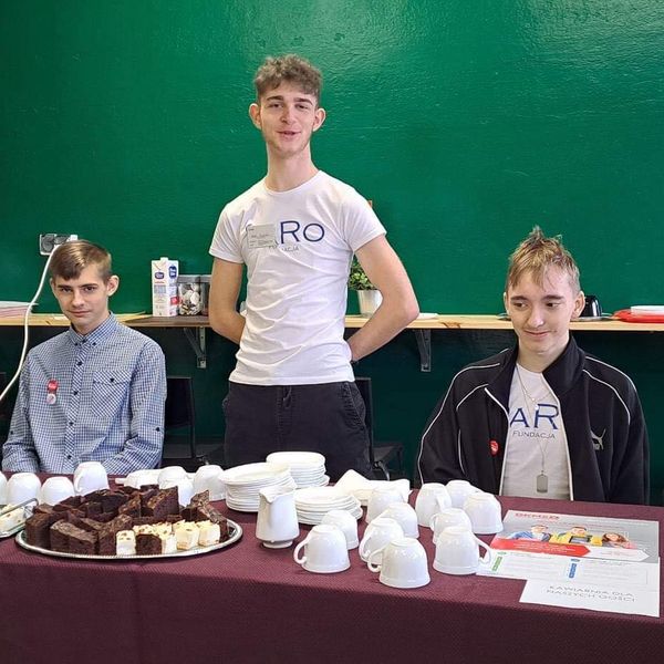 Akcja zakończona sukcesem!!! Dnia 14.03.2023, Fundacja PARO wraz z wolontariuszami wsparła wspaniałą (zdjęcie 2)