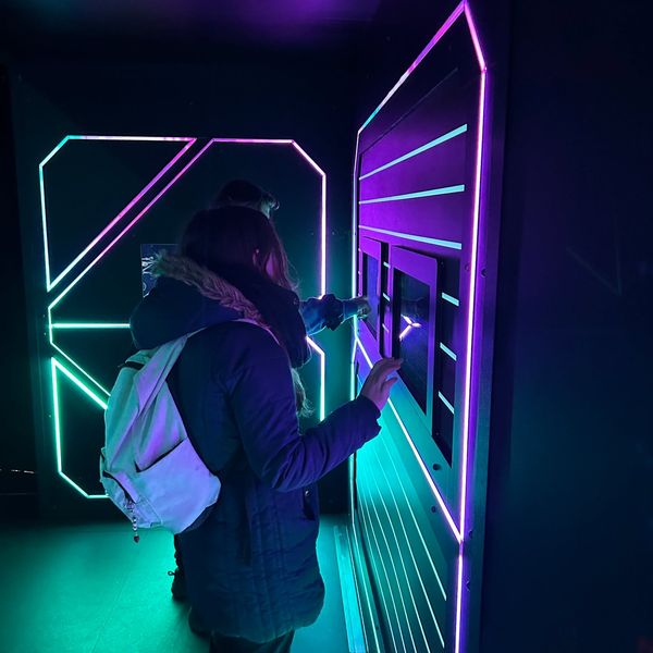 Listopada dwie klasy z ZSM wzięły udział w pokazie multimedialnym związanym z Świętem Niepodległości (zdjęcie 4)