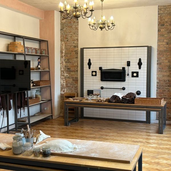 Grudnia uczniowie klasy II LOA oraz kilka osób z klasy III LOB uczestniczyło w wycieczce do Poznania (zdjęcie 3)