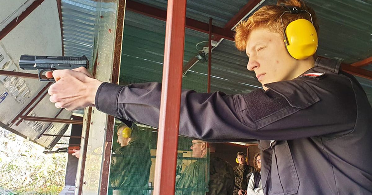 Extra Świecie: „Menedżer to strzał w dziesiątkę — trwa rekrutacja"