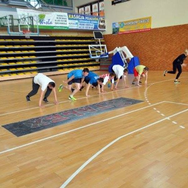 Crossfit Skakanie, bieganie, podnoszenie, dźwiganie.. (zdjęcie 4)