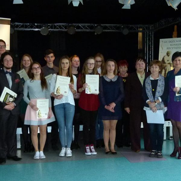 Z przepustką na eliminacje rejonowe do Ogólnopolskiego Konkursu Recytatorskiego