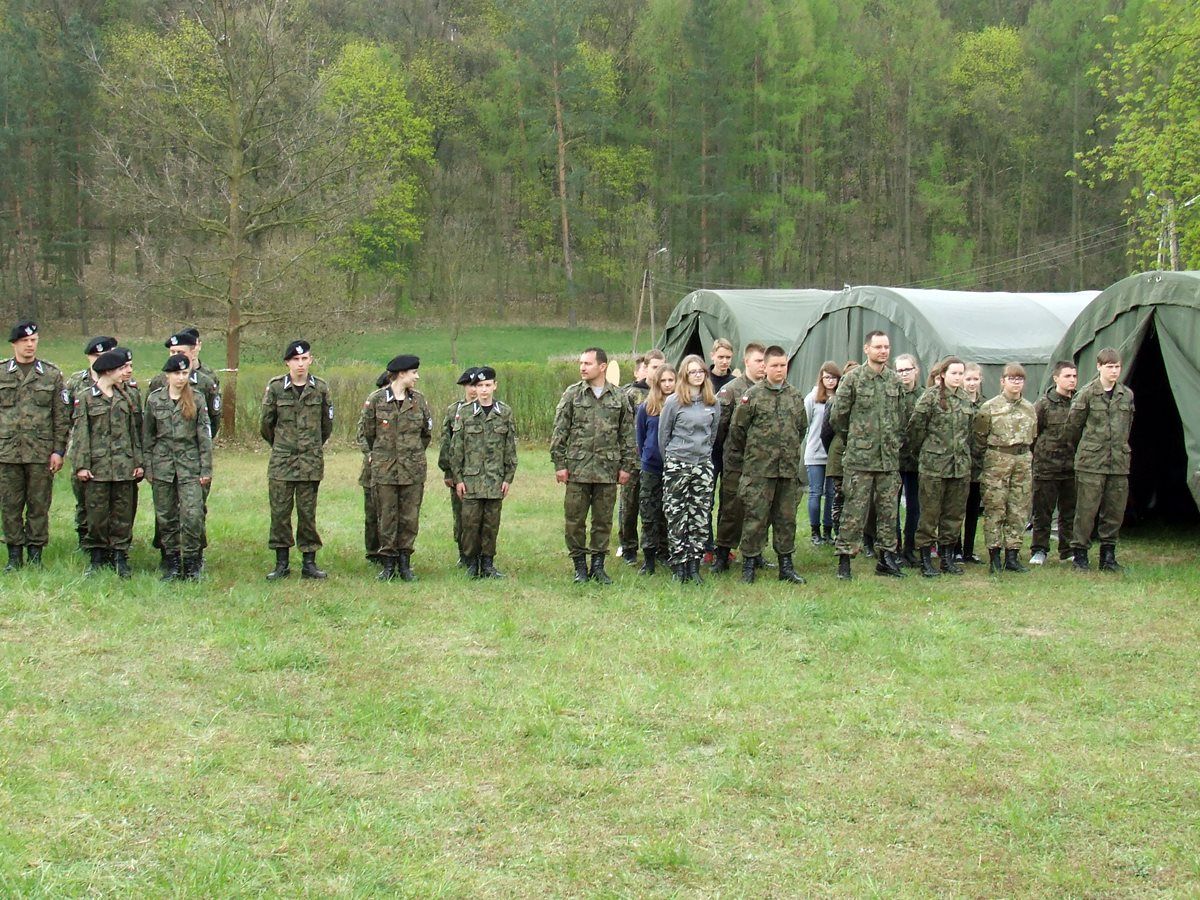 Turniej klas mundurowych (zdjęcie 1)