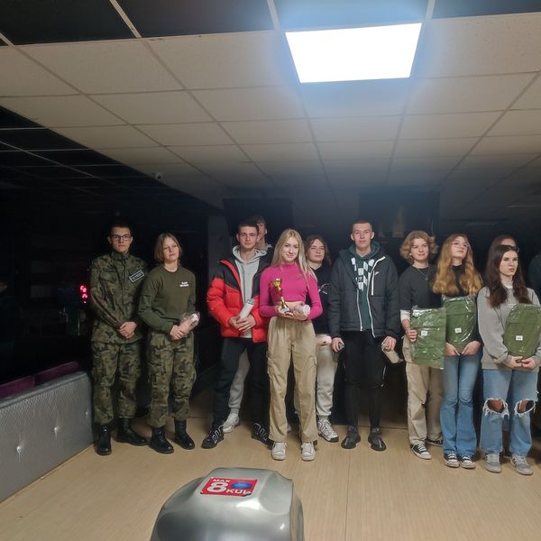Drużynowy Turniej Bowlingowy (zdjęcie 3)