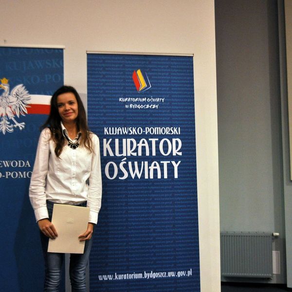 Grudnia w Sali Urzędu Wojewódzkiego w obecności wicewojewody kujawsko – pomorskiego, pani Elżbiety R (zdjęcie 5)