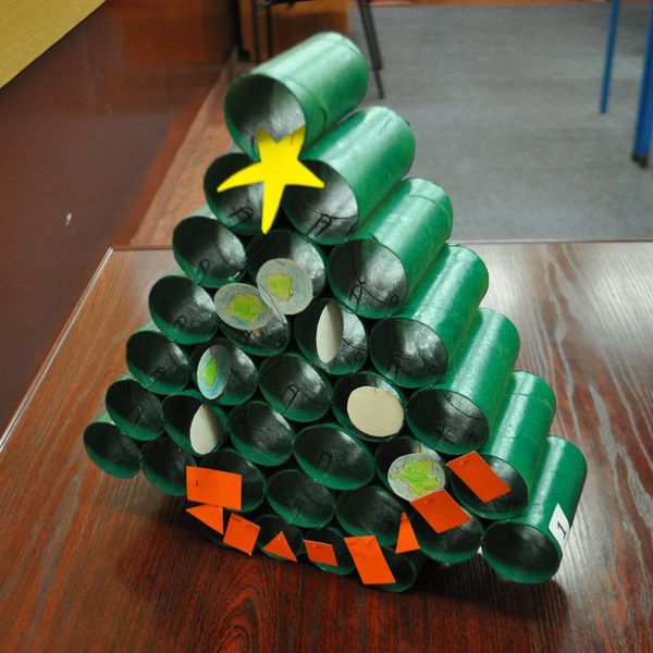 Szkolny konkurs matematyczno – geograficzny GEOSIGMA  Dnia 18 grudnia 2015 r (zdjęcie 6)