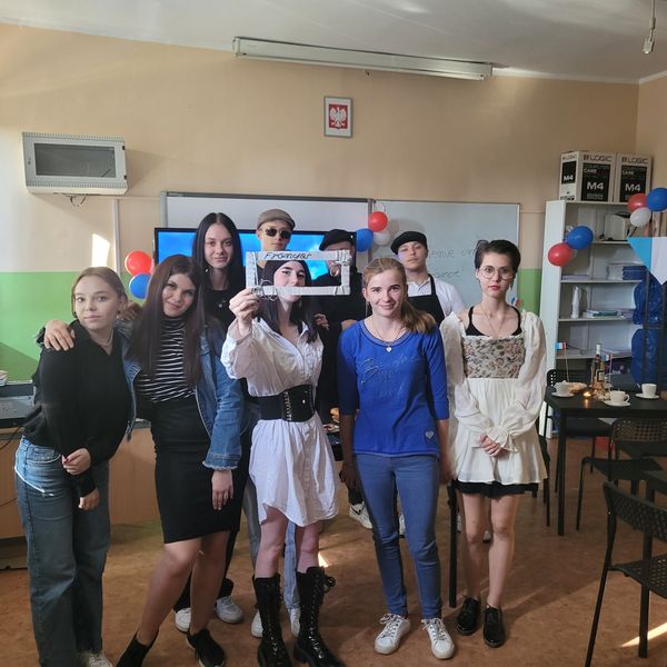 Września w Naszej szkole obchodziliśmy Europejski Dzień Języków Obcych (zdjęcie 6)