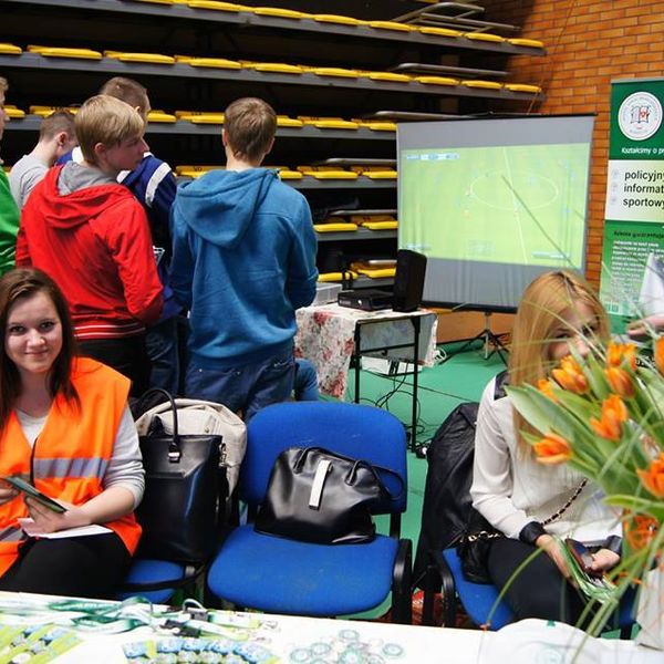 Nasze śliczne policjantki.ZdjęciaZdjęciaZdjęciaZdjęciaZdjęciaZdjęciaZdjęciaZawsze sympatyczna i uśmi (zdjęcie 8)