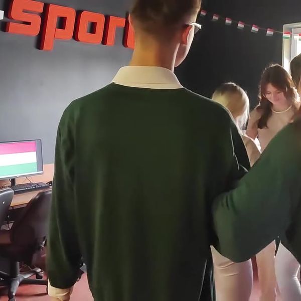 Klatka z filmu 4 — Wpis z Facebooka 2022-10-18