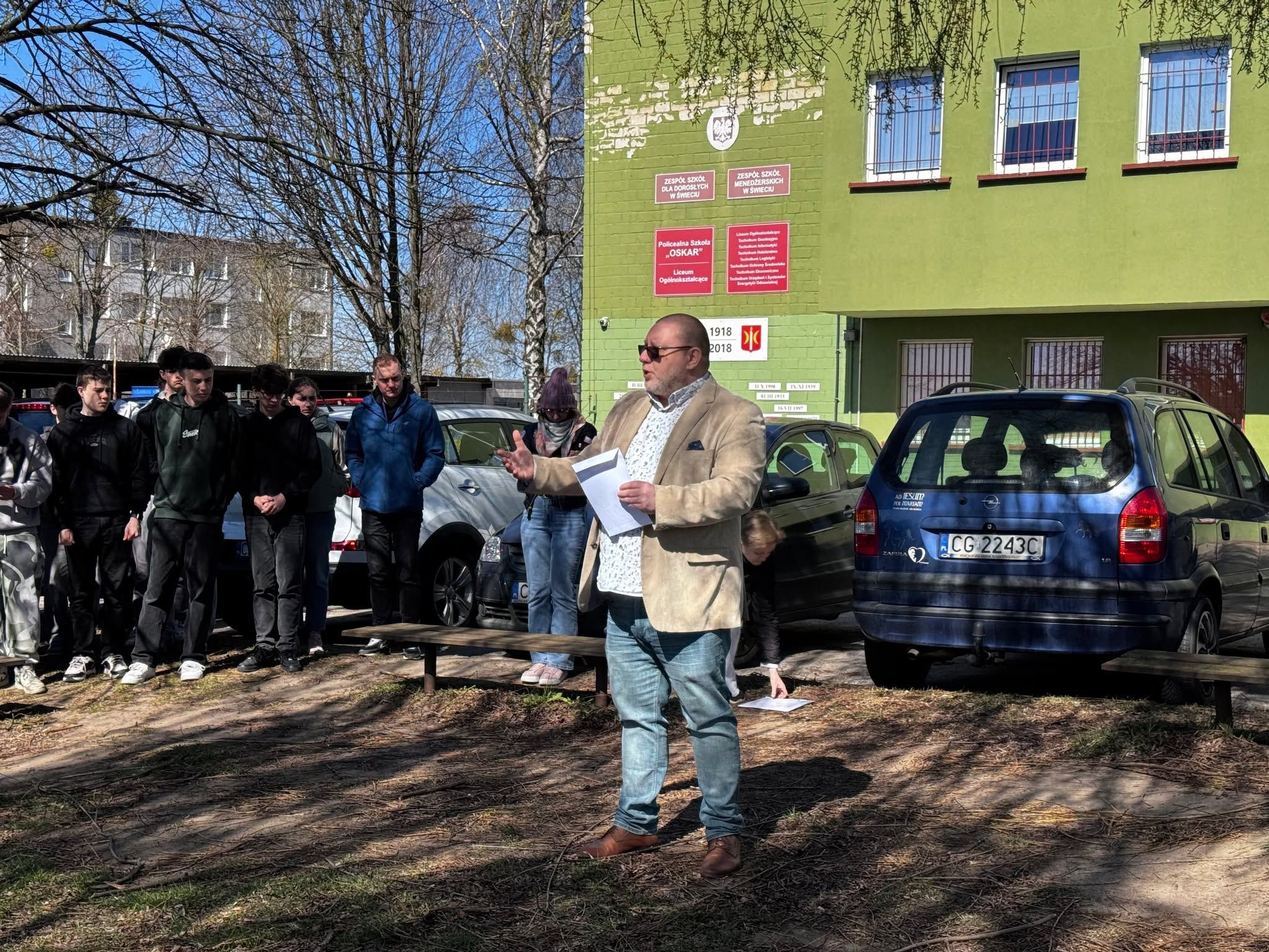 W dniu 09.04.2026 odbył się apel dyrektora szkoły (zdjęcie 8)
