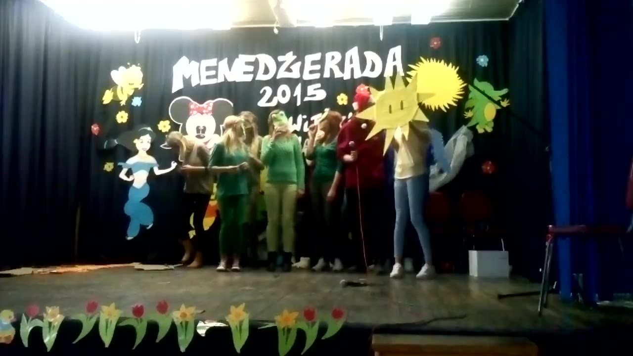 Klatka z filmu 4 — Menedżerada 2015 - występ klasy III LOA