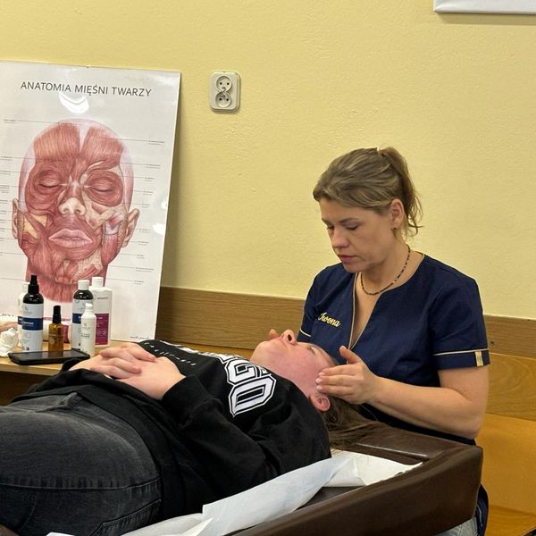 Dzień Wiosny i Dni Otwarte w ZSM! (zdjęcie 14)