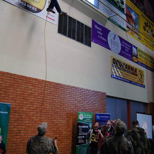 Nasze śliczne policjantki.ZdjęciaZdjęciaZdjęciaZdjęciaZdjęciaZdjęciaZdjęciaZawsze sympatyczna i uśmi (zdjęcie 3)