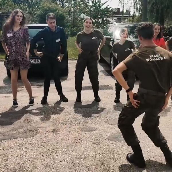 Klatka z filmu 3 — Dzień Otwarty ZSM 2022