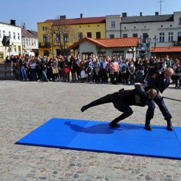 Zaprzysiężenie klasy I Liceum Ogólnokształcącego o profilu policyjnym  Dnia 31 marca 2014 roku na Du (zdjęcie 9)