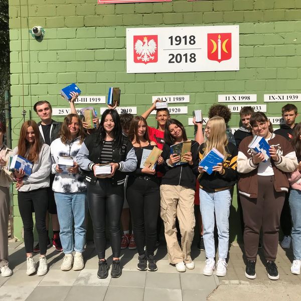 Szkolna Wyprawka (zdjęcie 8)