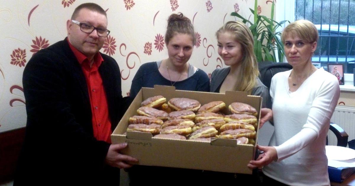 Słodki poczęstunek w "Menedżerze"