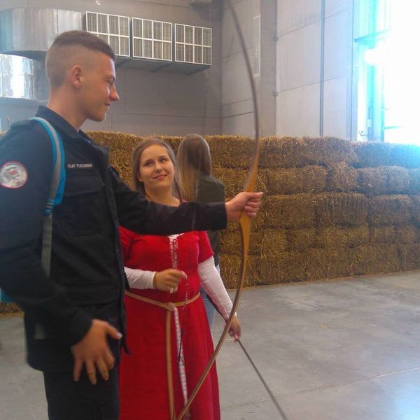 W dniu 2 czerwca 2017 roku uczniowie klas mundurowych wzięli udział w Targach Proobronnych "Pro Defe (zdjęcie 15)