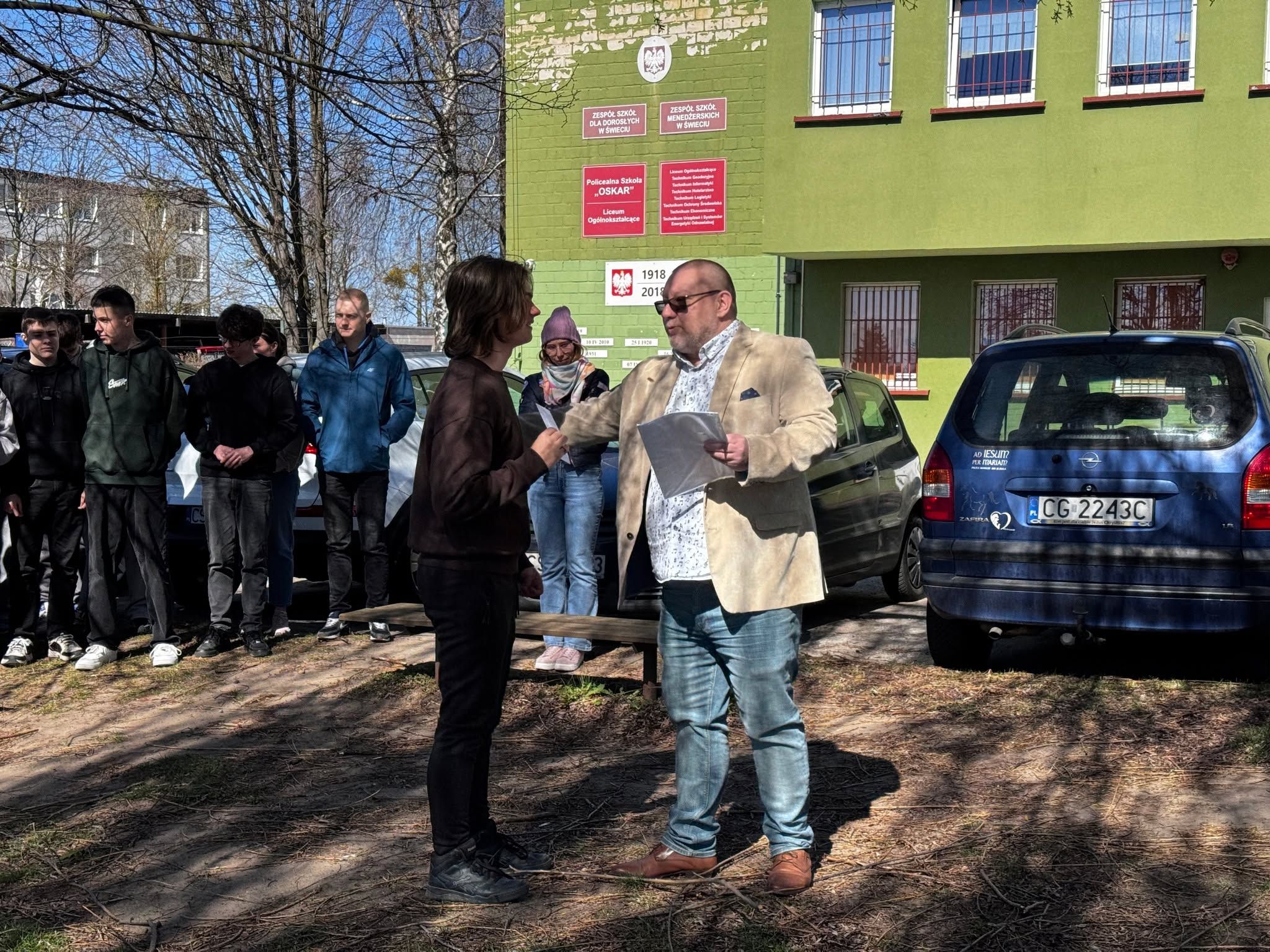W dniu 09.04.2026 odbył się apel dyrektora szkoły (zdjęcie 25)